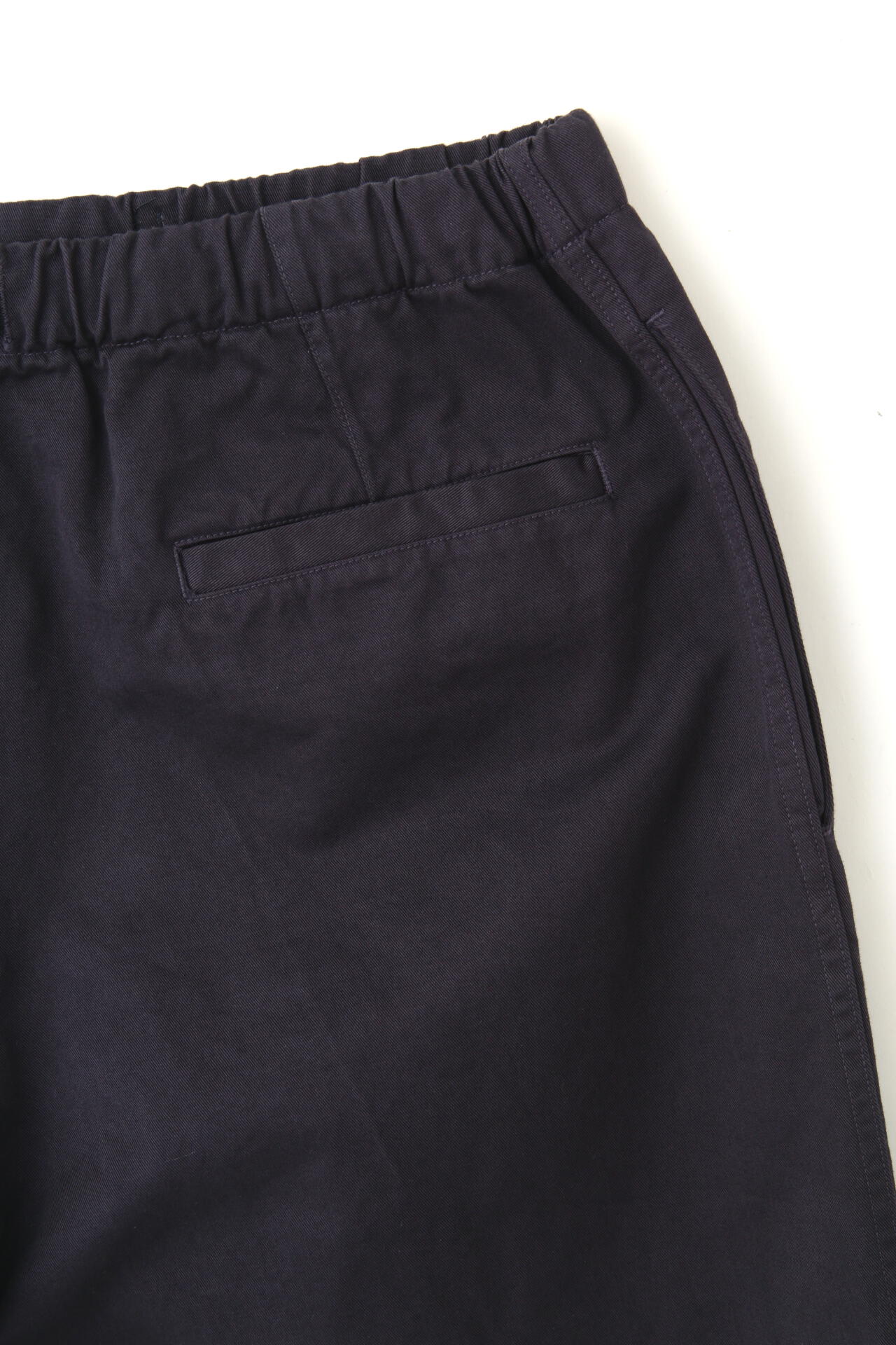 Y / ORGANIC COTTON CHINO SHORTS