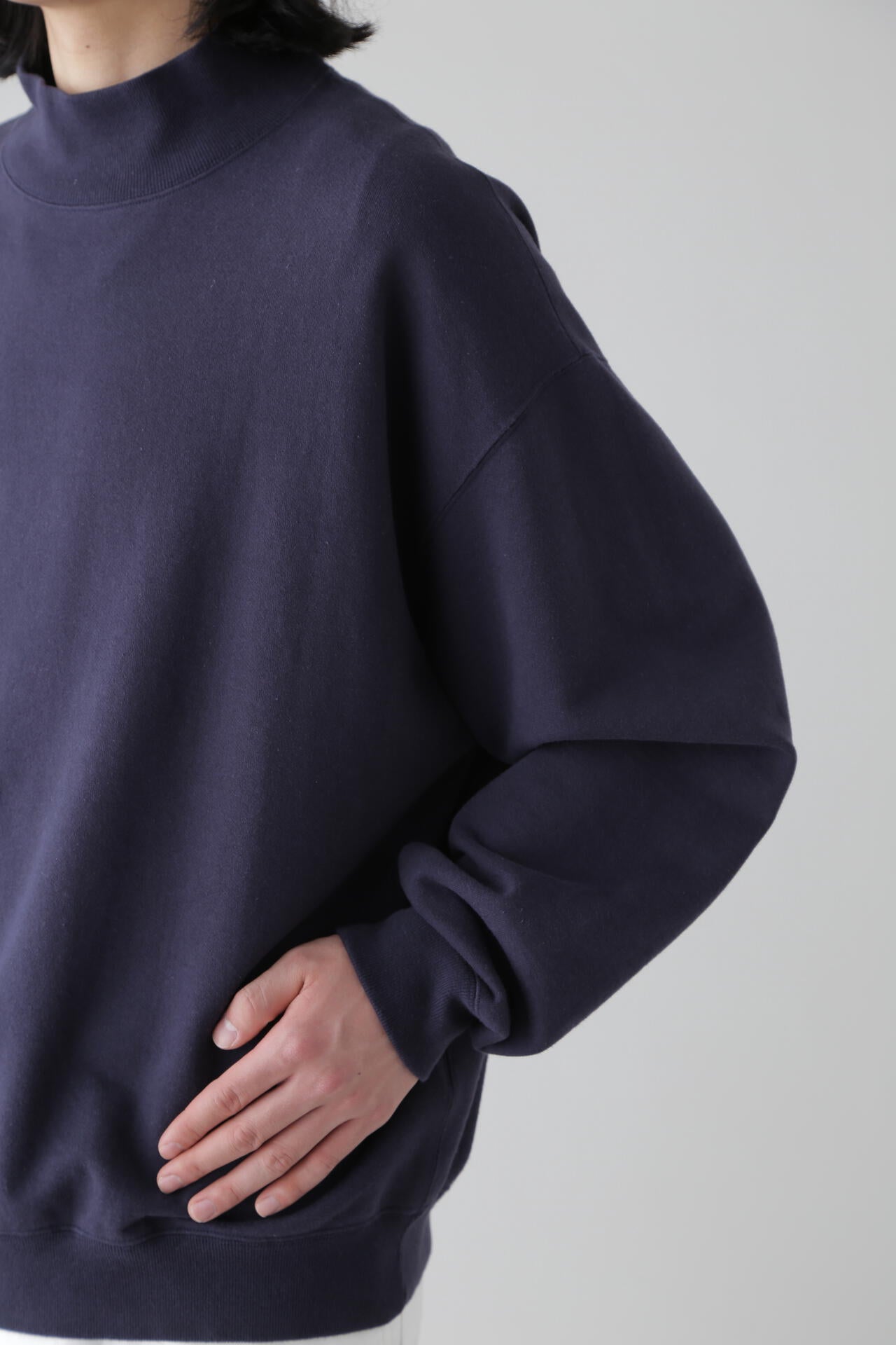 Y / ORGANIC COTTON BLEND HEAVY WEIGHT FLEECE TURTLE NECK