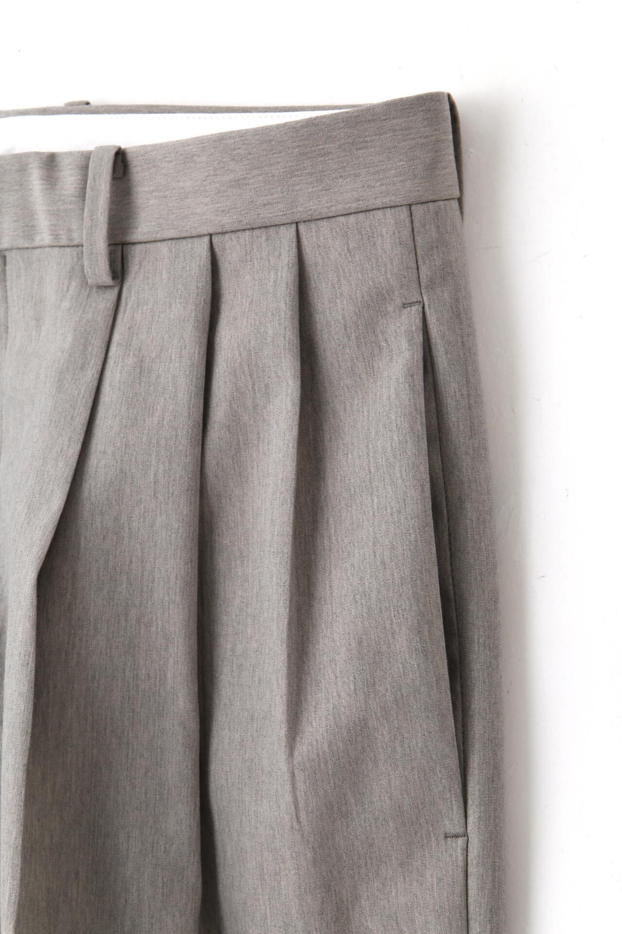 YLEVE / WOOL CHAMBRAY TROUSERS