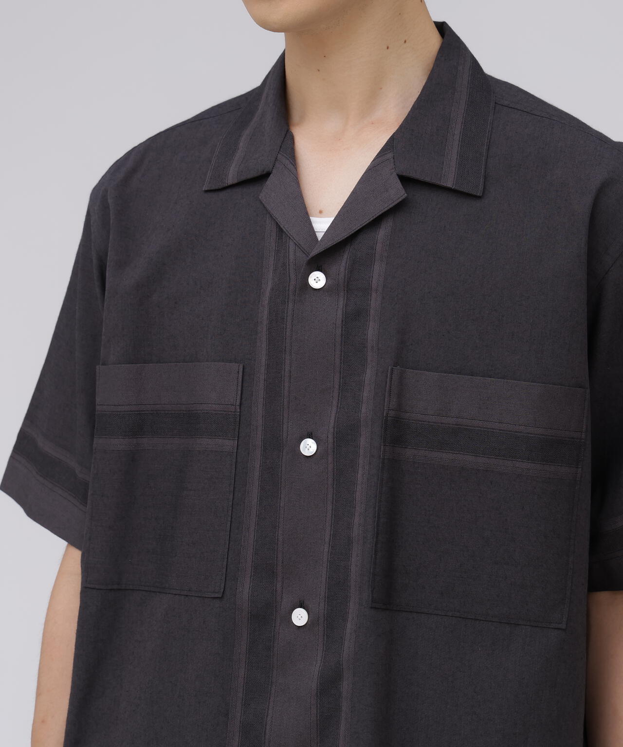 YLÈVE / DOBBY STRIPE CHAMBRAY OPEN COLLAR SHIRT