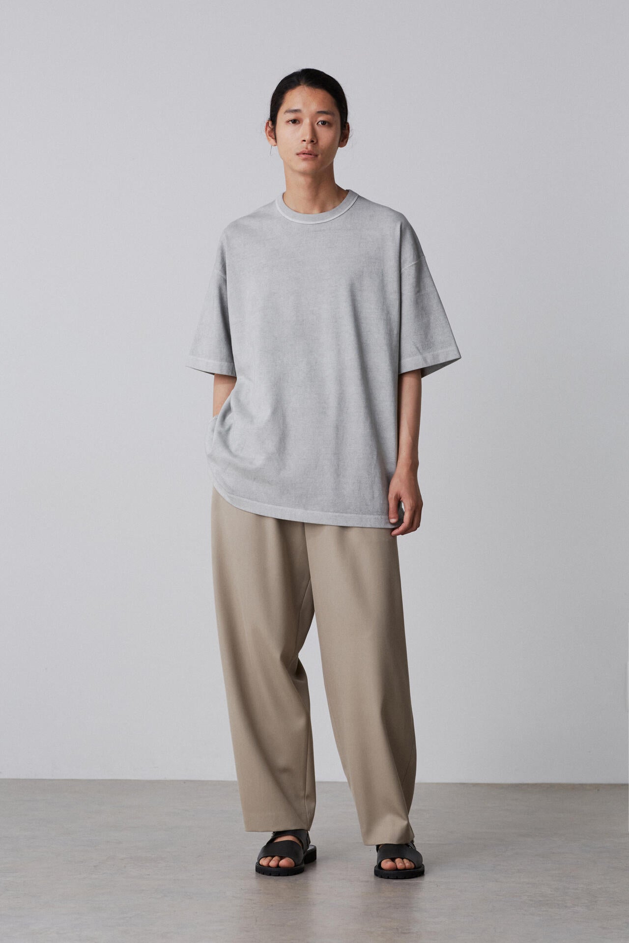 YLEVE / OPEN END COTTON PIGMENT DYE T‐SHIRT