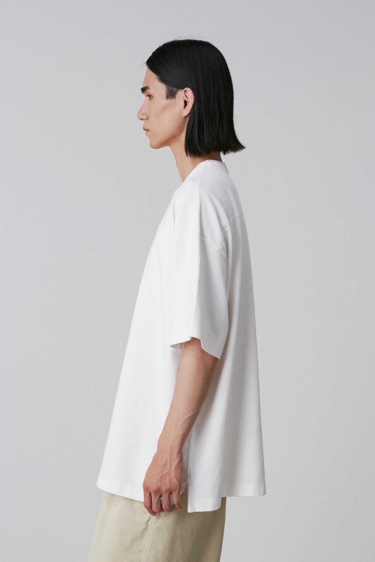 YLEVE / OPEN END COTTON PIGMENT DYE T‐SHIRT