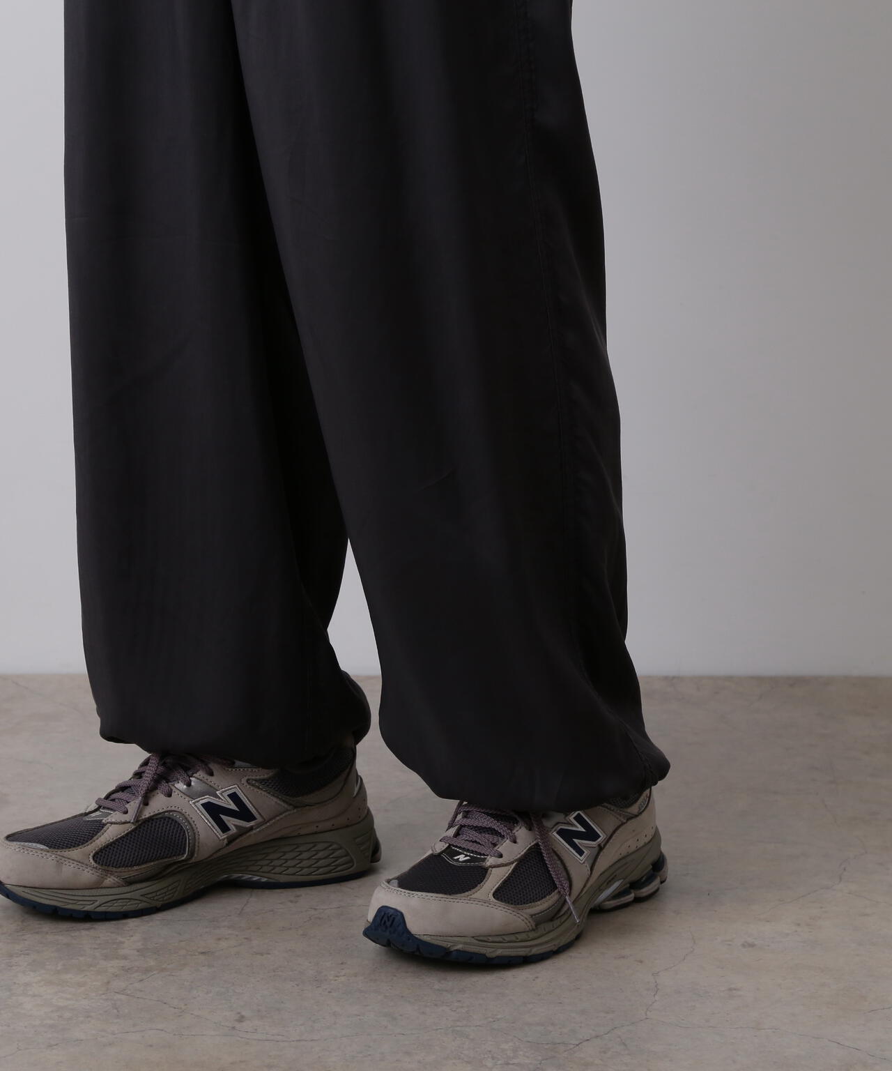 YLEVE / CUPRA TWILL GARMANT DYE EASY CARGO TROUSERS
