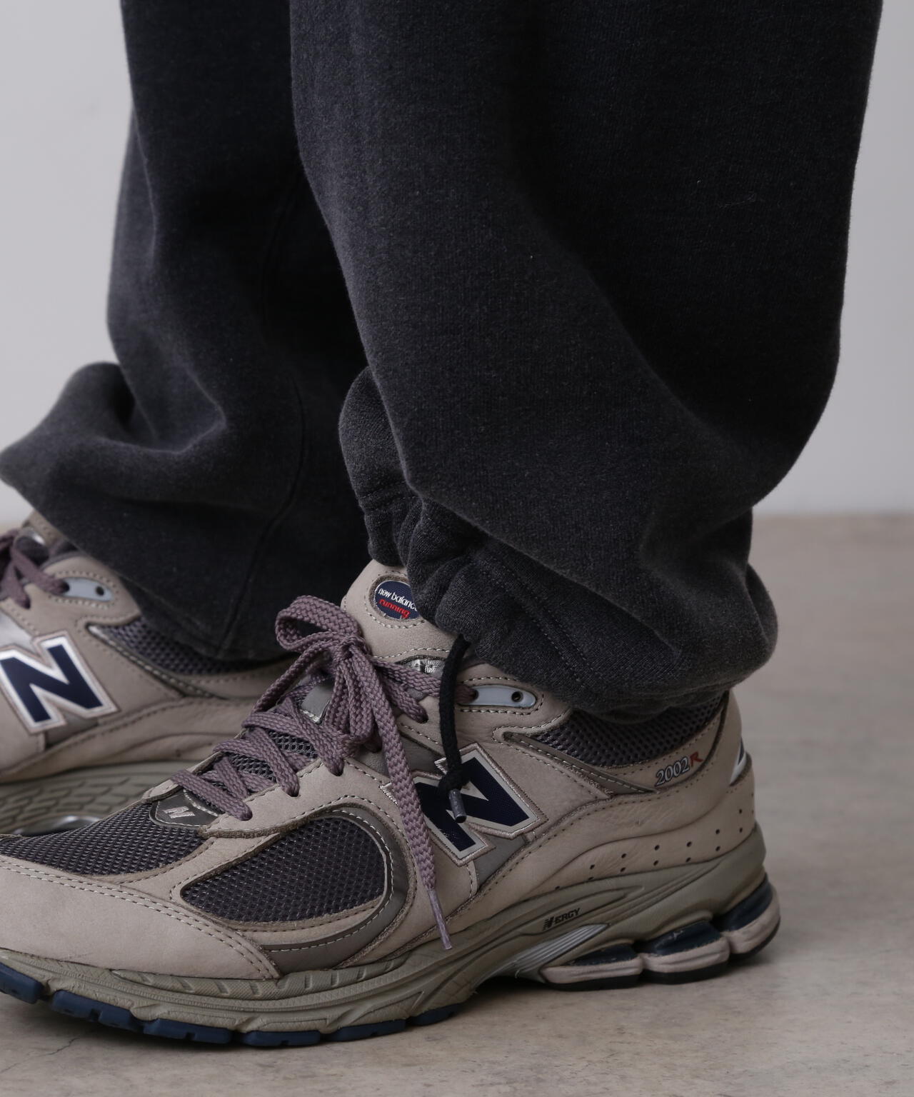 YLÈVE / HEAVY WEIGHT FLEECE BLEACH TROUSERS