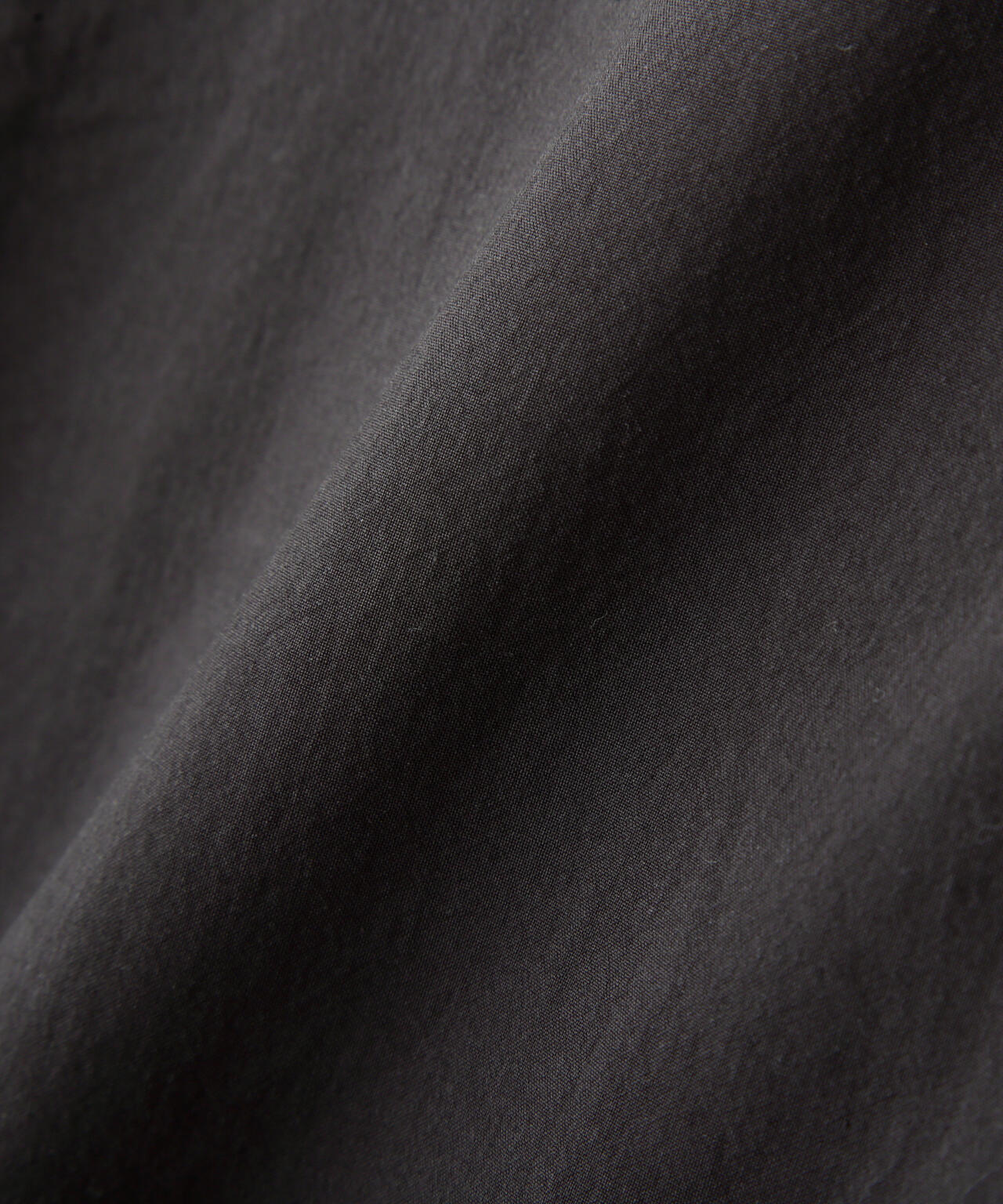 YLÈVE / COTTON MILLED LAWN OVERDYE SHIRT