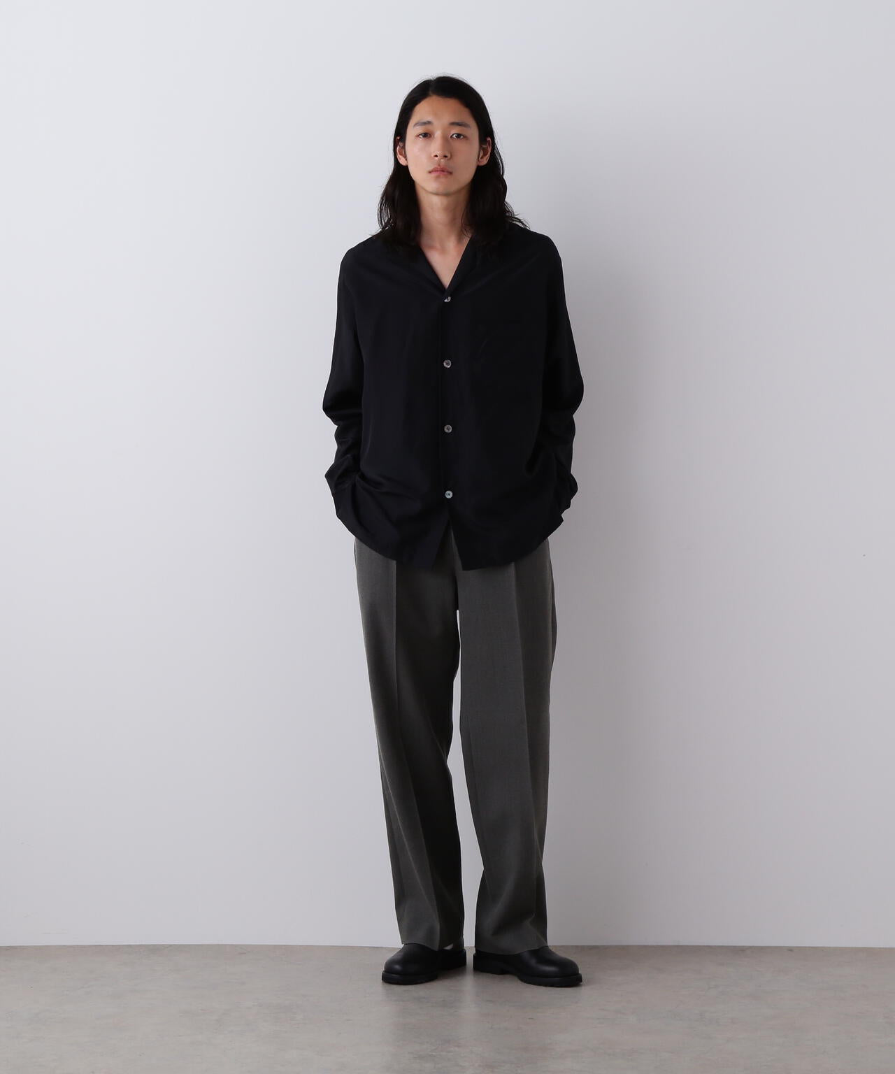 YLEVE / VINTAGE PIGMENTDYE WOOL TACK TROUSERS