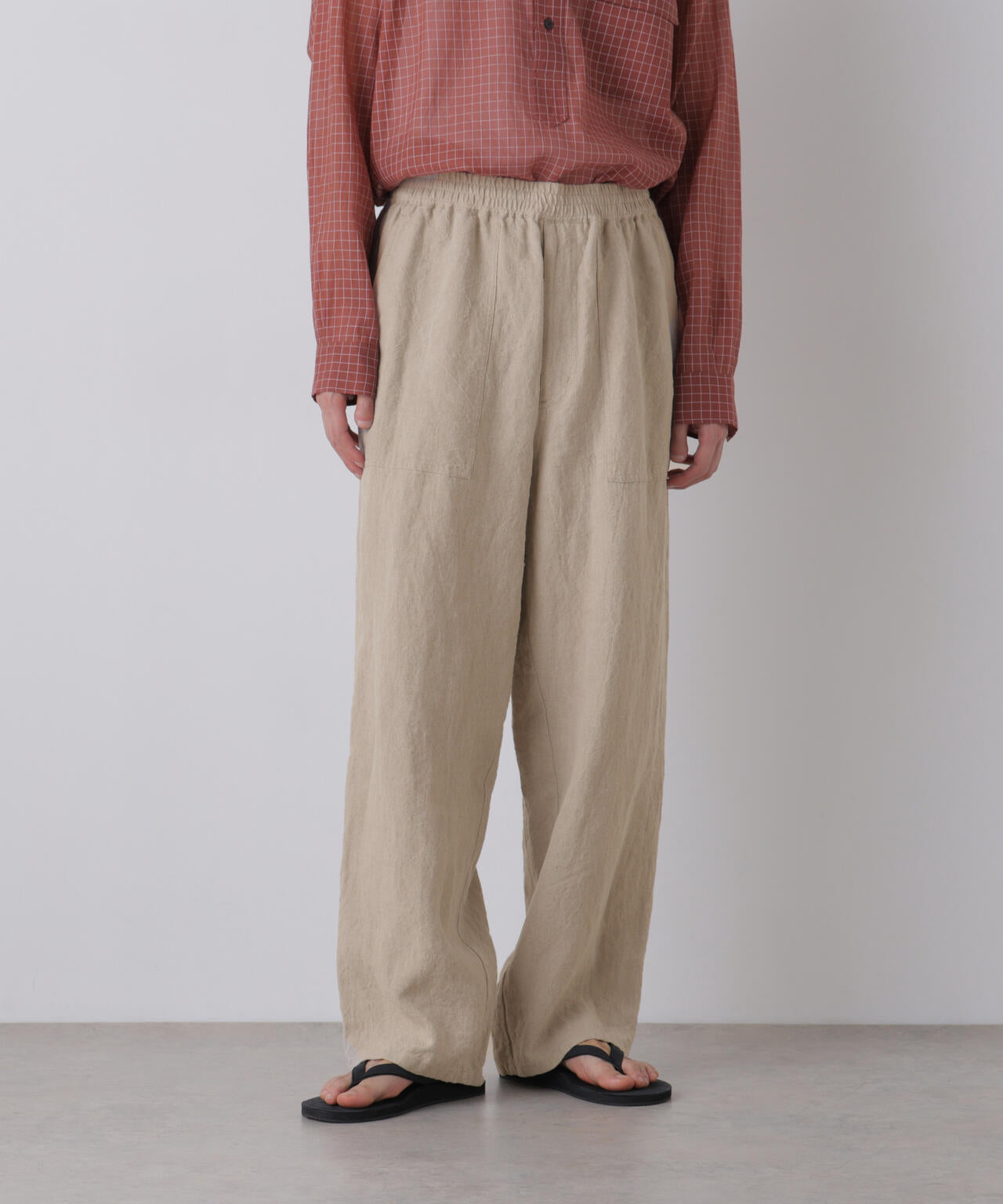 181cm C:84 W:70 H:91 着用サイズ:4