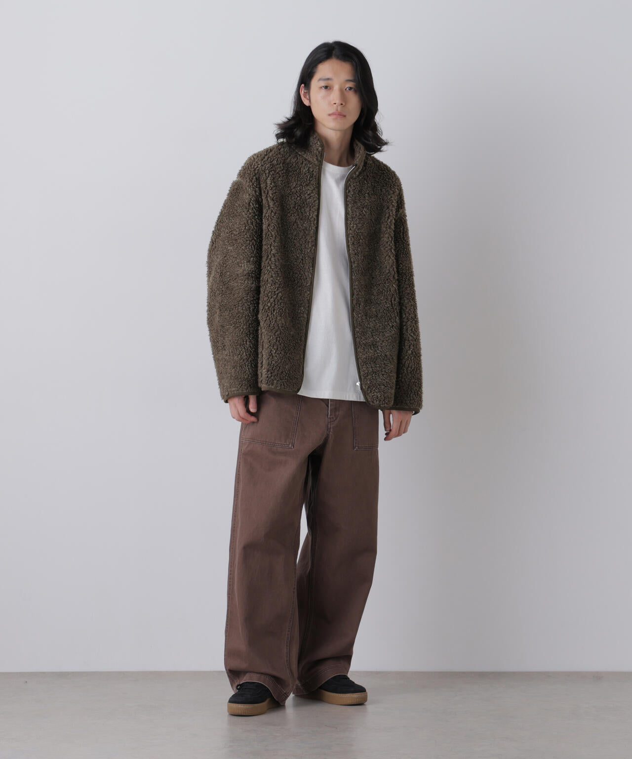 181cm C:84 W:70 H:91 着用サイズ:4