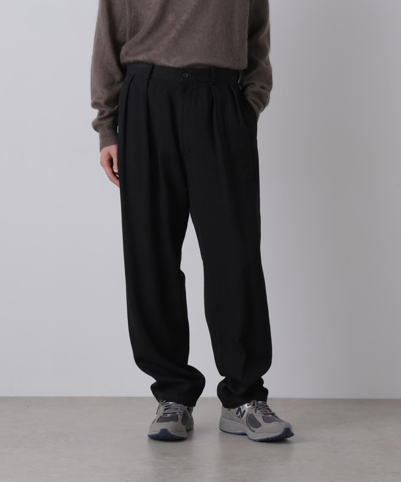 181cm C:84 W:70 H:91 着用サイズ:4