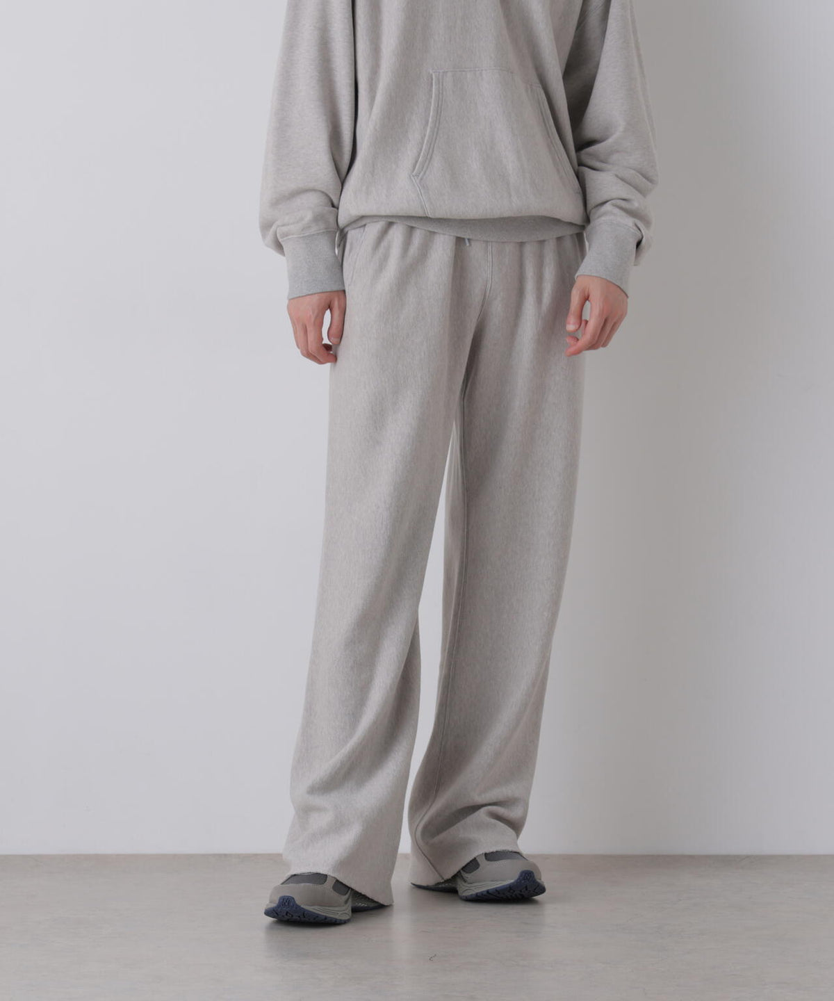 181cm C:84 W:70 H:91 着用サイズ:4