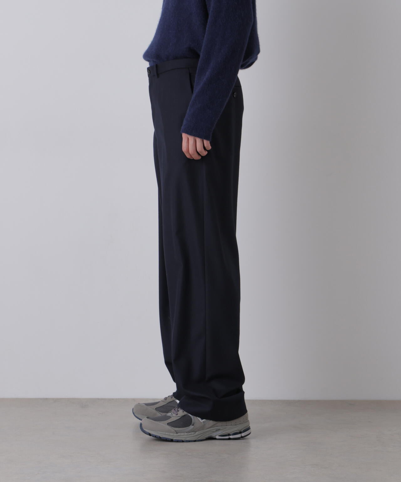 181cm C:84 W:70 H:91 着用サイズ:4