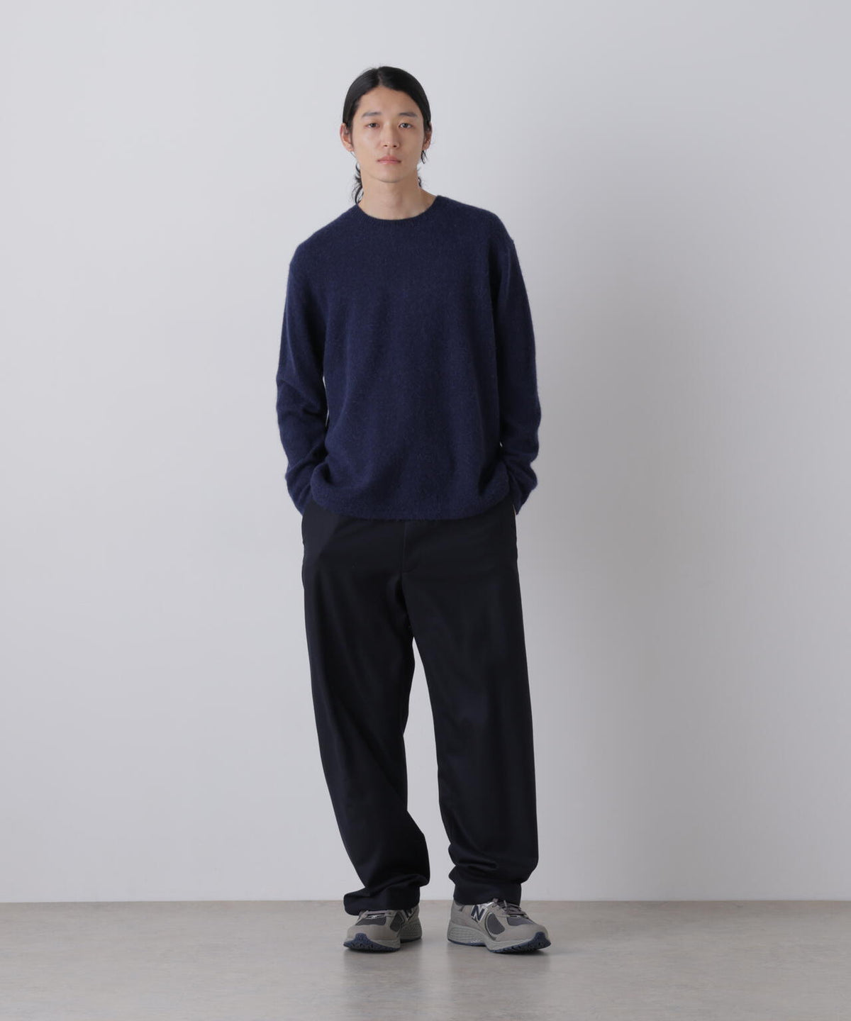 181cm C:84 W:70 H:91 着用サイズ:4