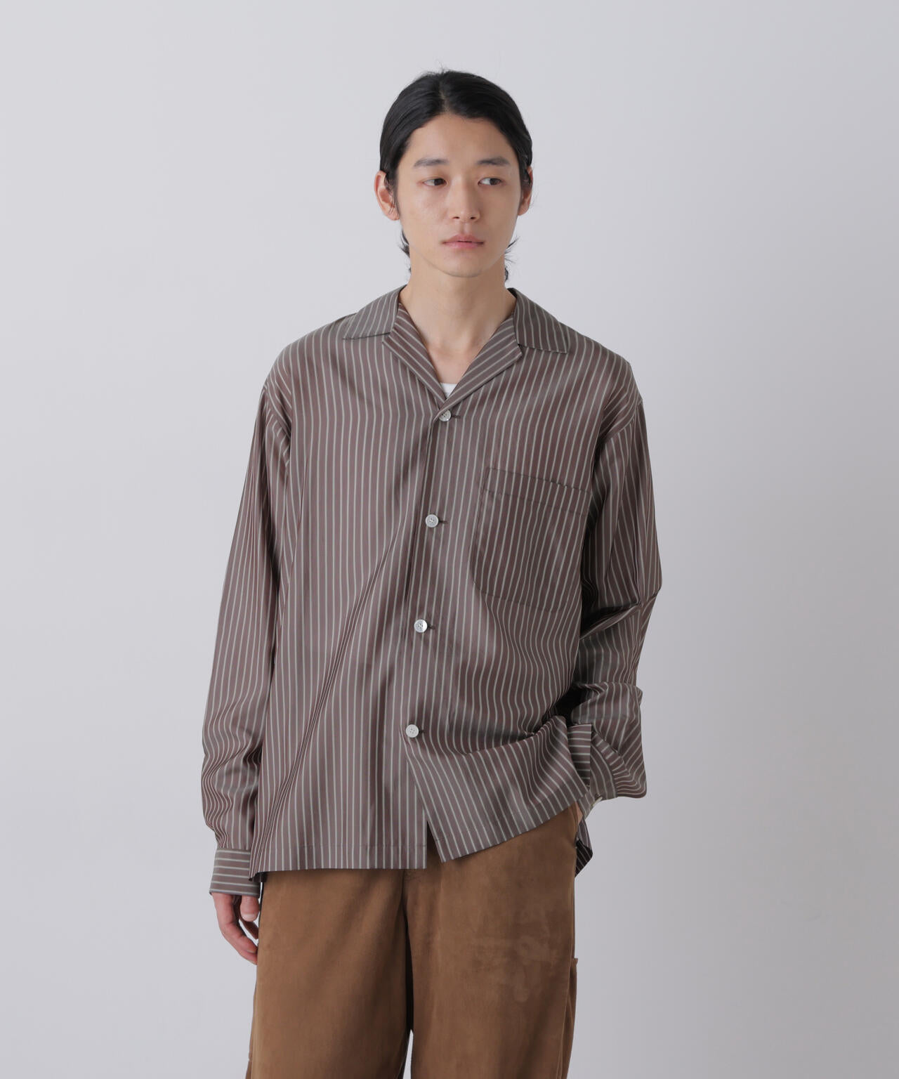 181cm C:84 W:70 H:91 着用サイズ:4