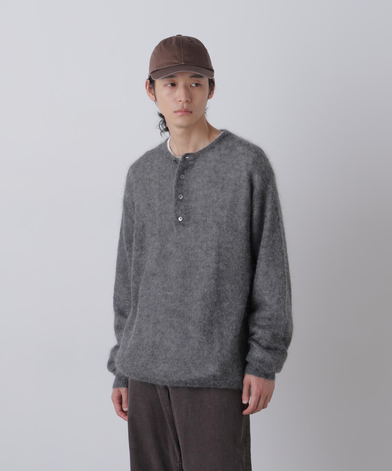 181cm C:84 W:70 H:91 着用サイズ:4