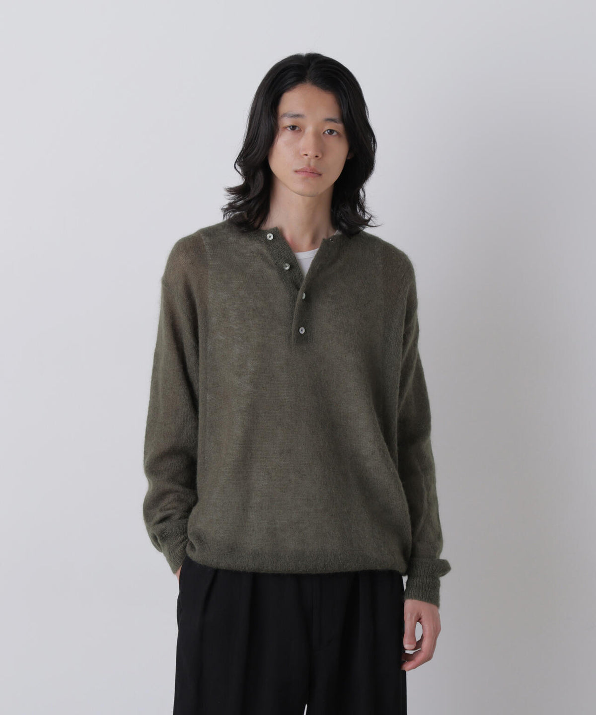 181cm C:84 W:70 H:91 着用サイズ:4