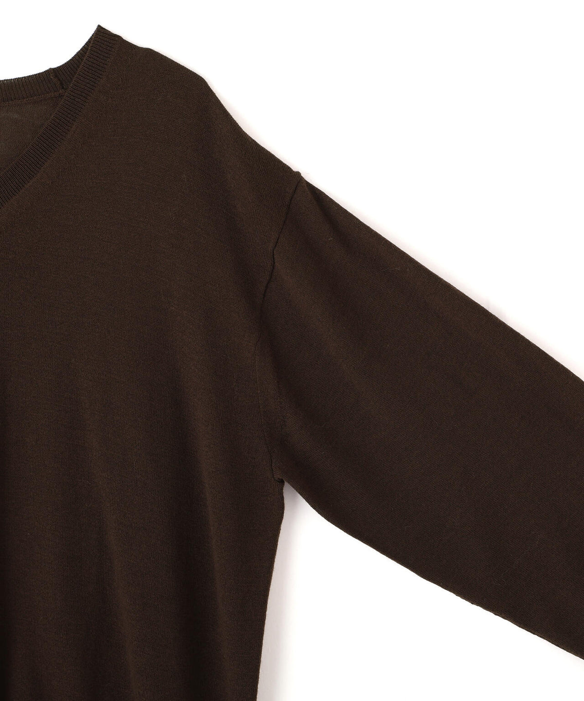YLEVE / HIGH TWIST FINE WOOL V-NECK PULLOVER