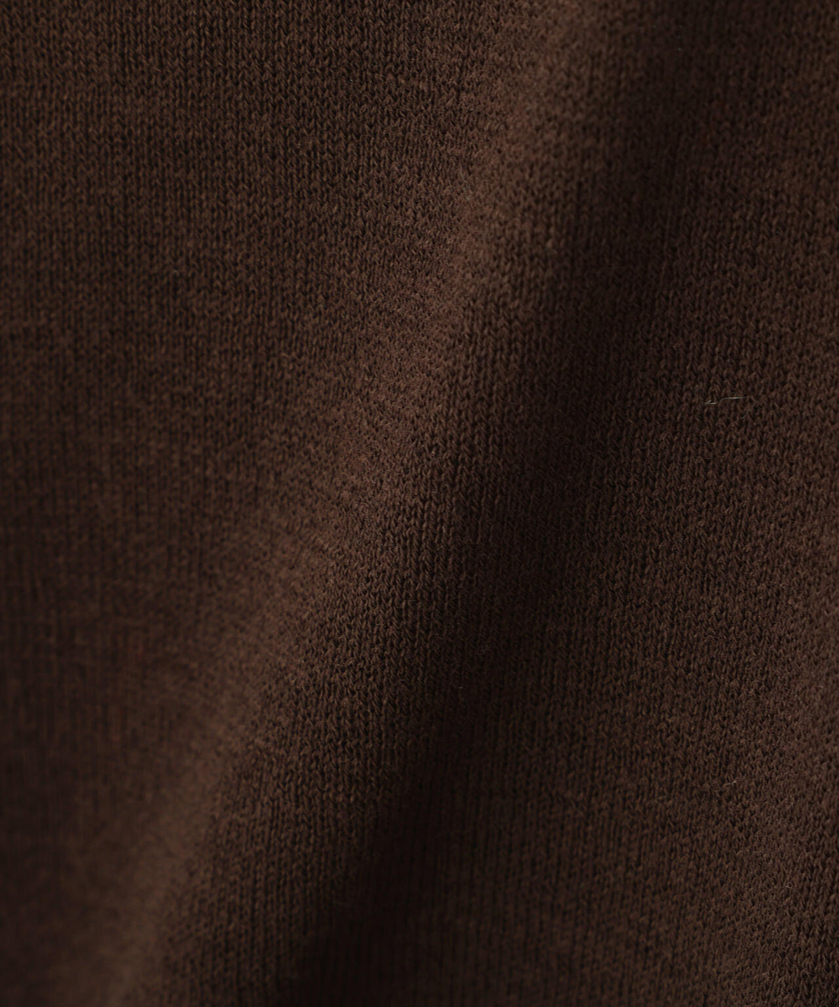 YLEVE / HIGH TWIST FINE WOOL V-NECK PULLOVER