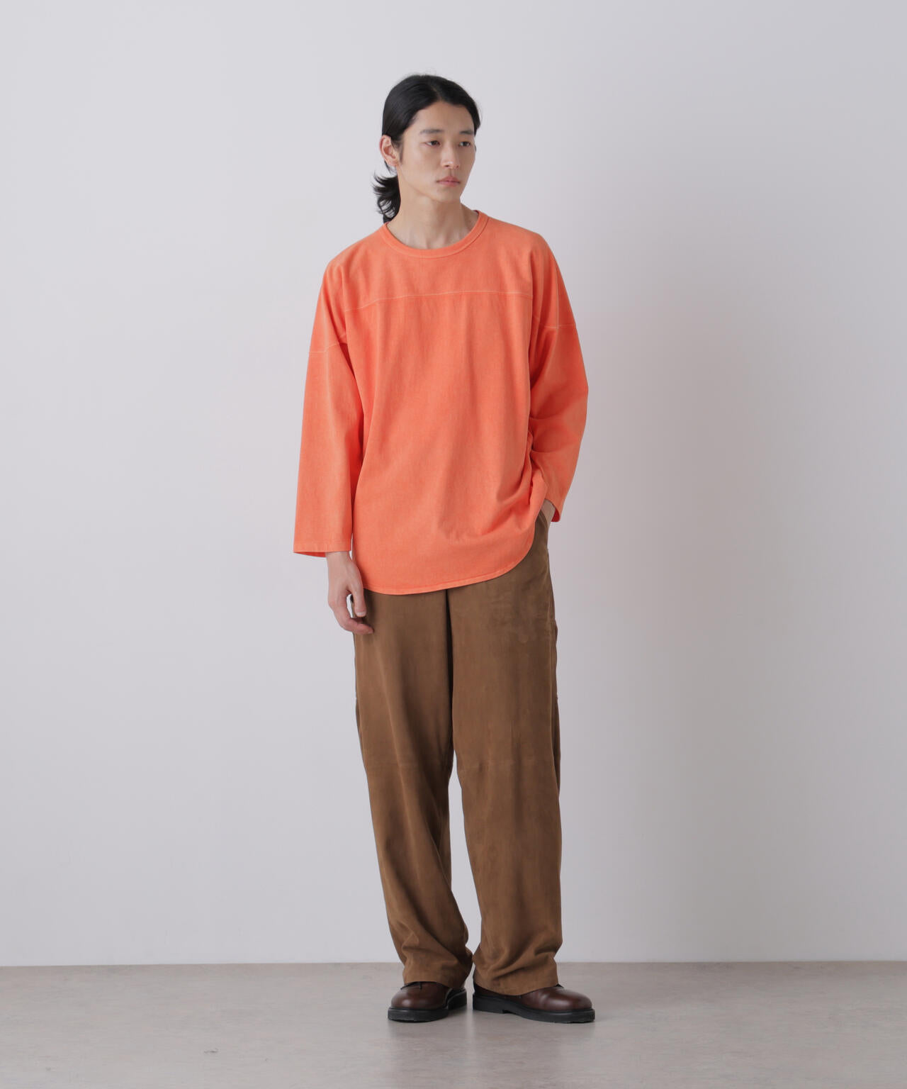 181cm C:84 W:70 H:91 着用サイズ:4