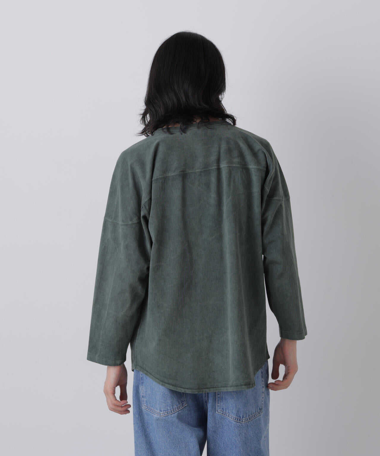 181cm C:84 W:70 H:91 着用サイズ:4