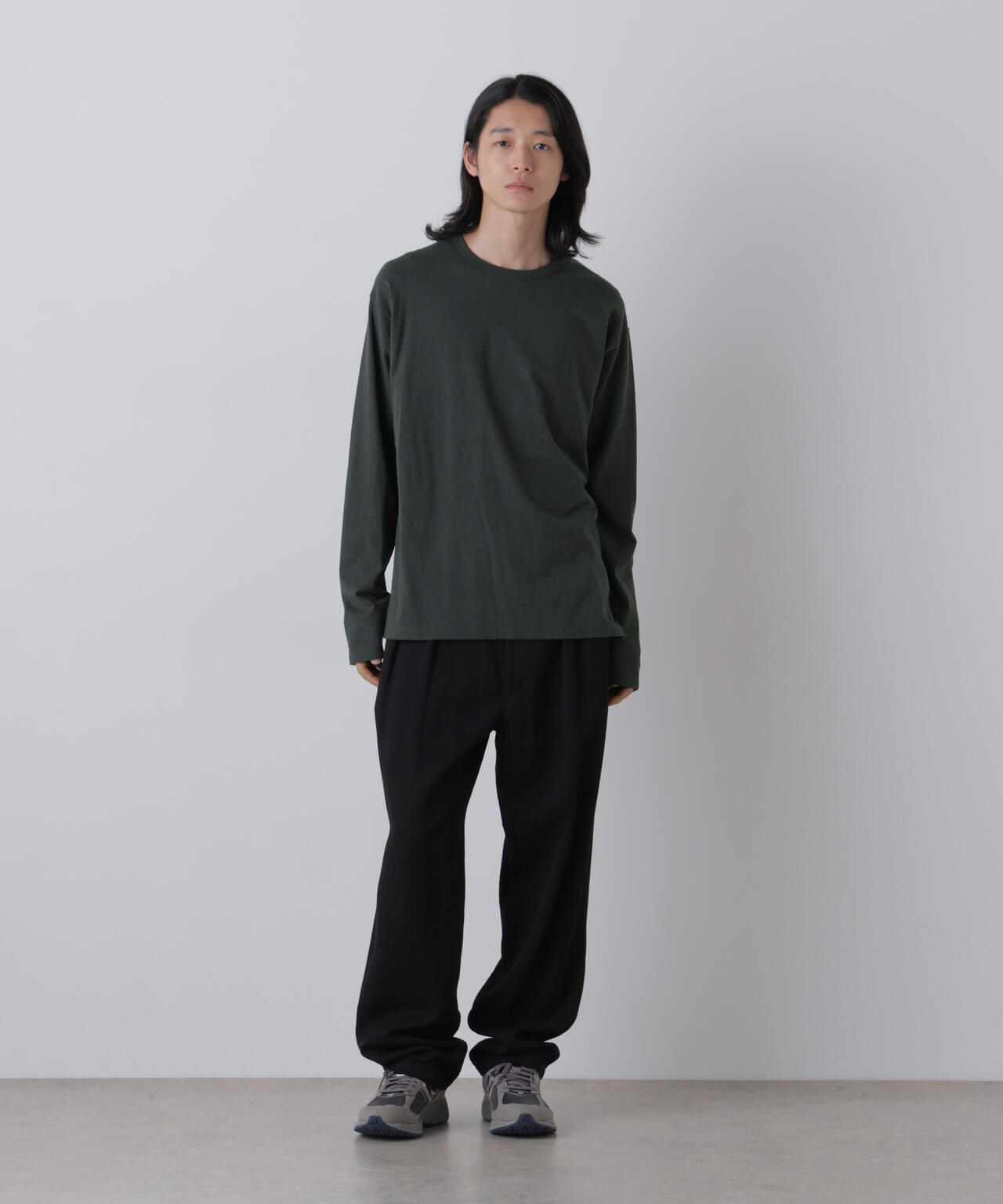 181cm C:84 W:70 H:91 着用サイズ:4