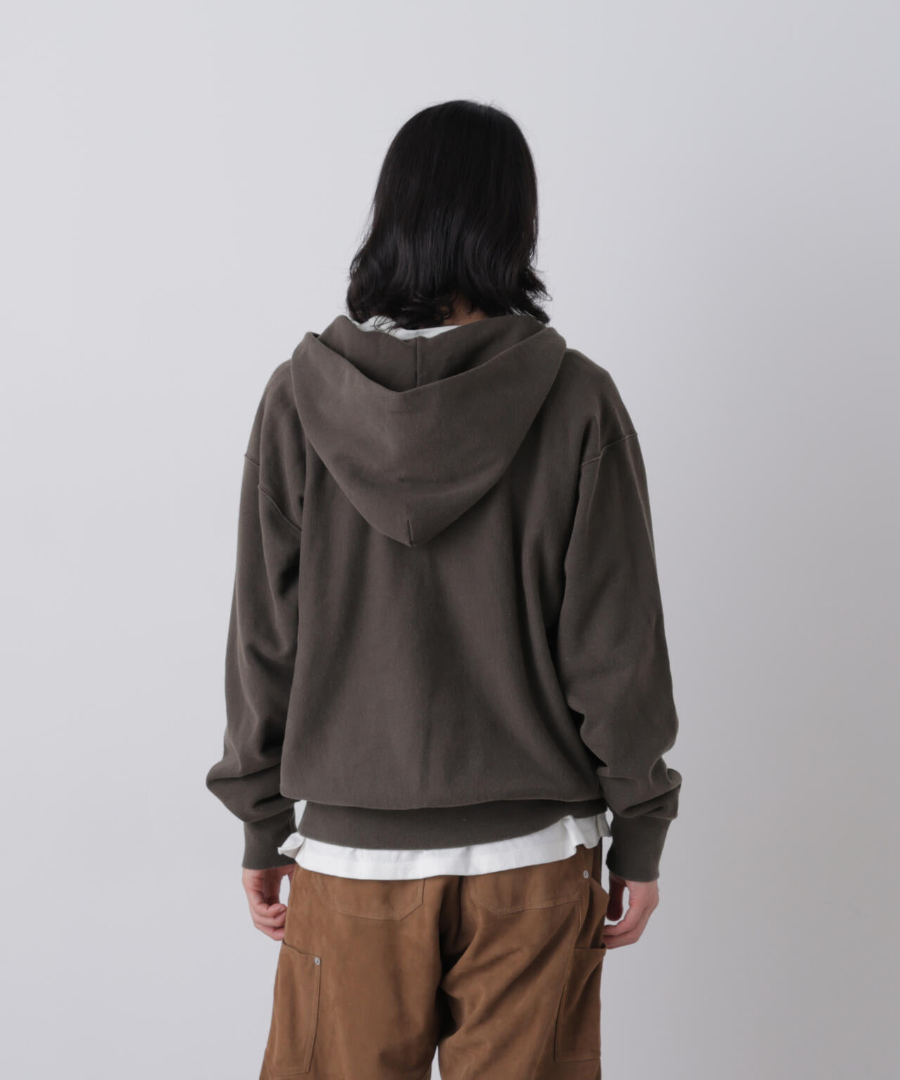 181cm C:84 W:70 H:91 着用サイズ:4