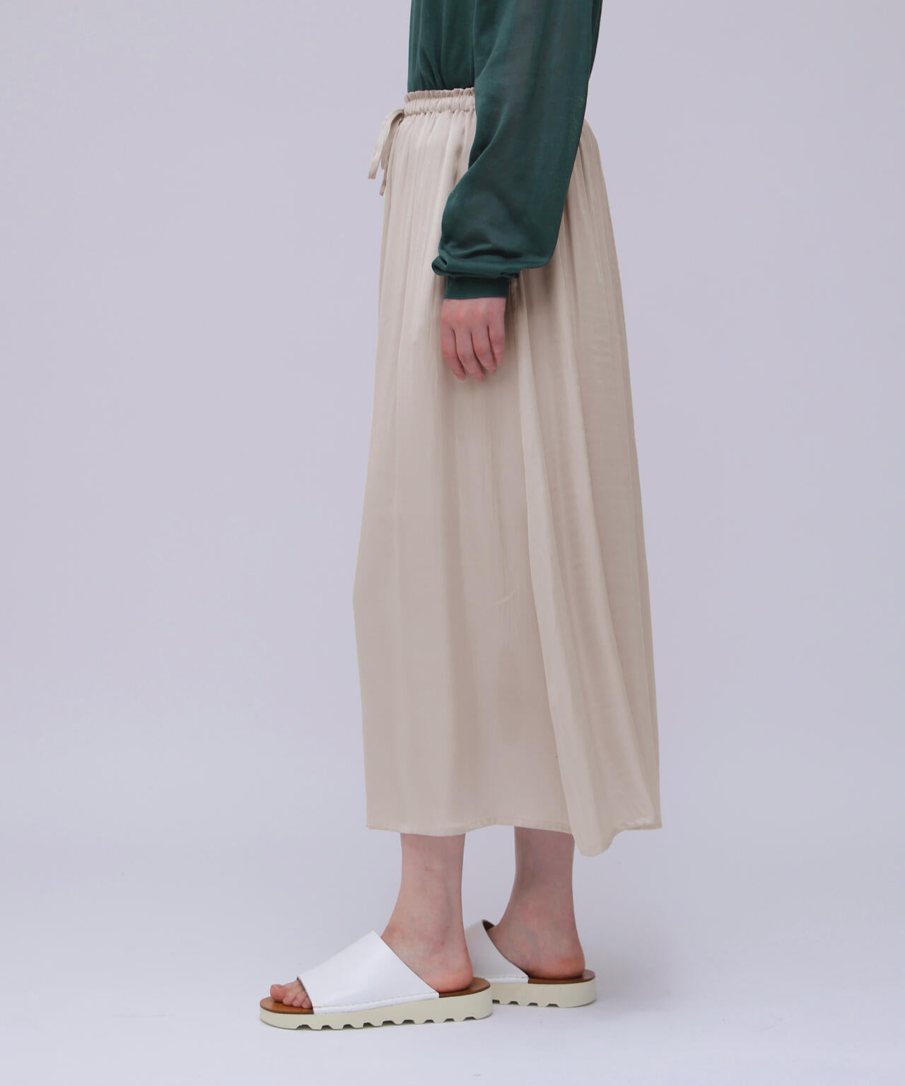 THE LIBRARY / SATIN SKIRT
