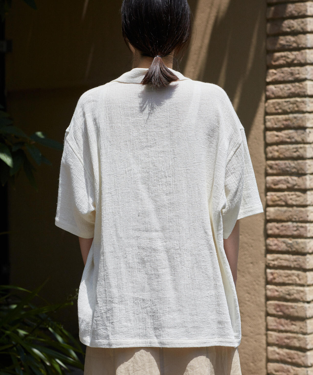 THE LIBRARY / LINEN COTTON OPEN COLLAR SHIRT