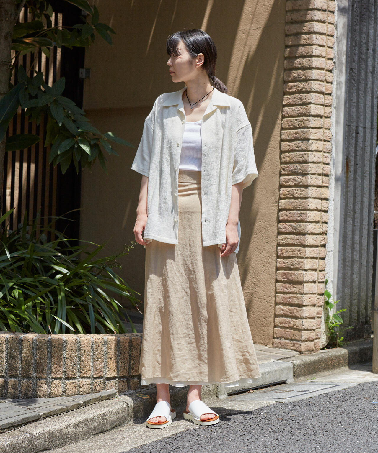 THE LIBRARY / LINEN COTTON OPEN COLLAR SHIRT