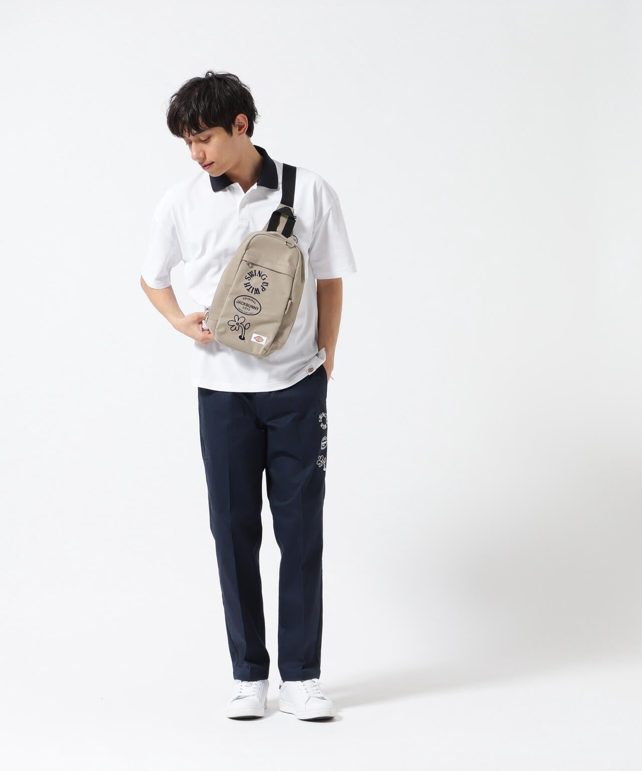 4d8f4a1f-2db1-5c0f-b1cc-833feab9dabd_Image