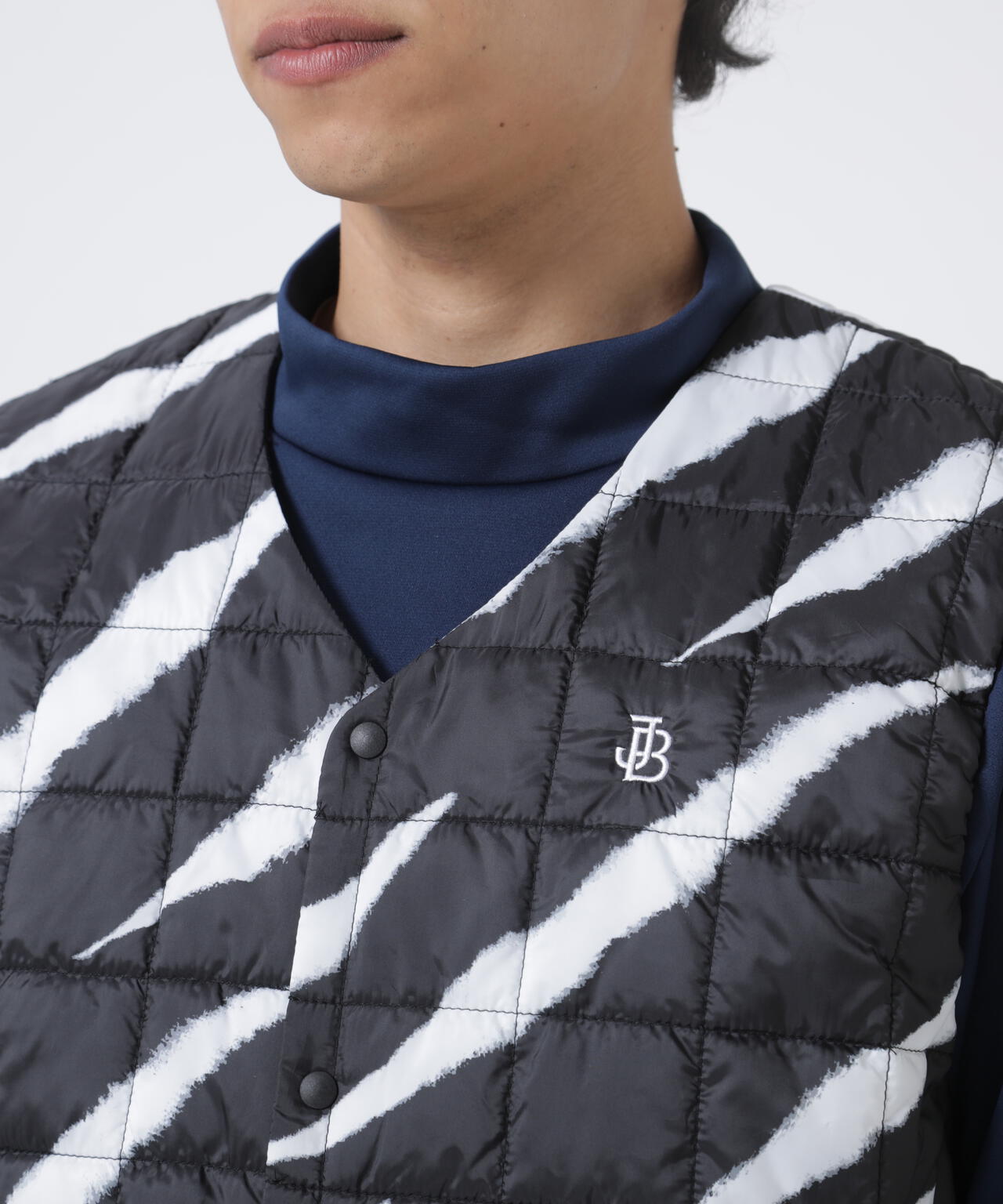 20D PEタフタ 中綿ベスト