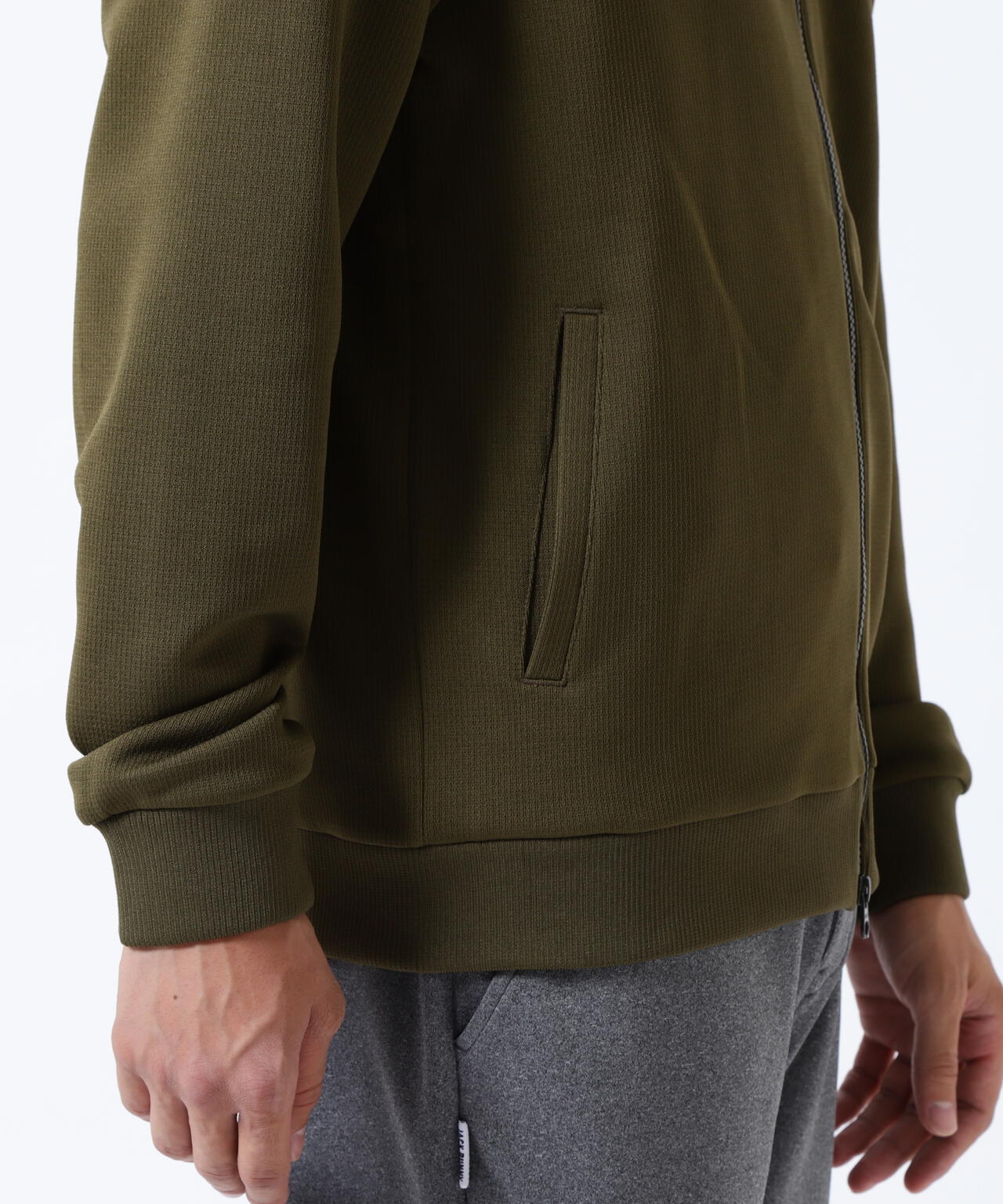 【直営店舗&公式オンライン限定】PE裏ブリスター フルジップスタンドブルゾン