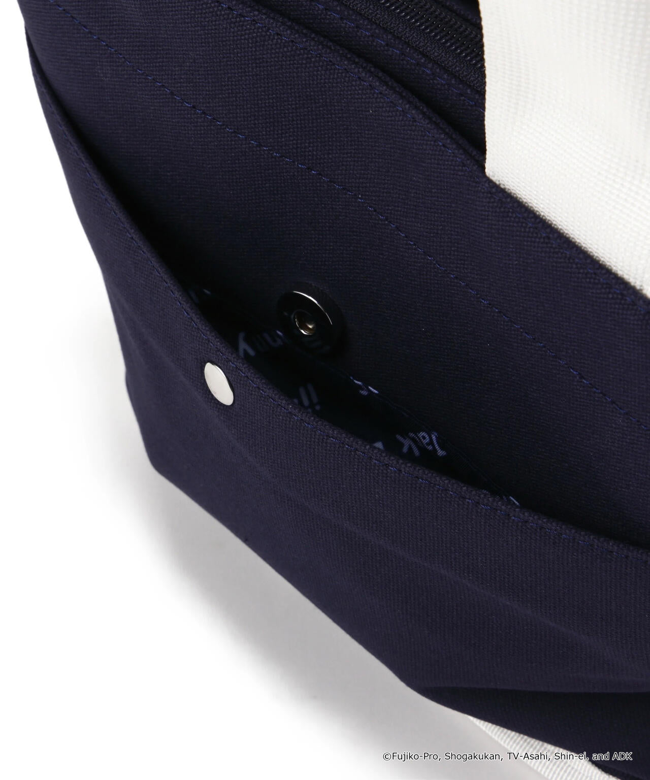 【ドラえもん】総柄カートバッグ (UNISEX)