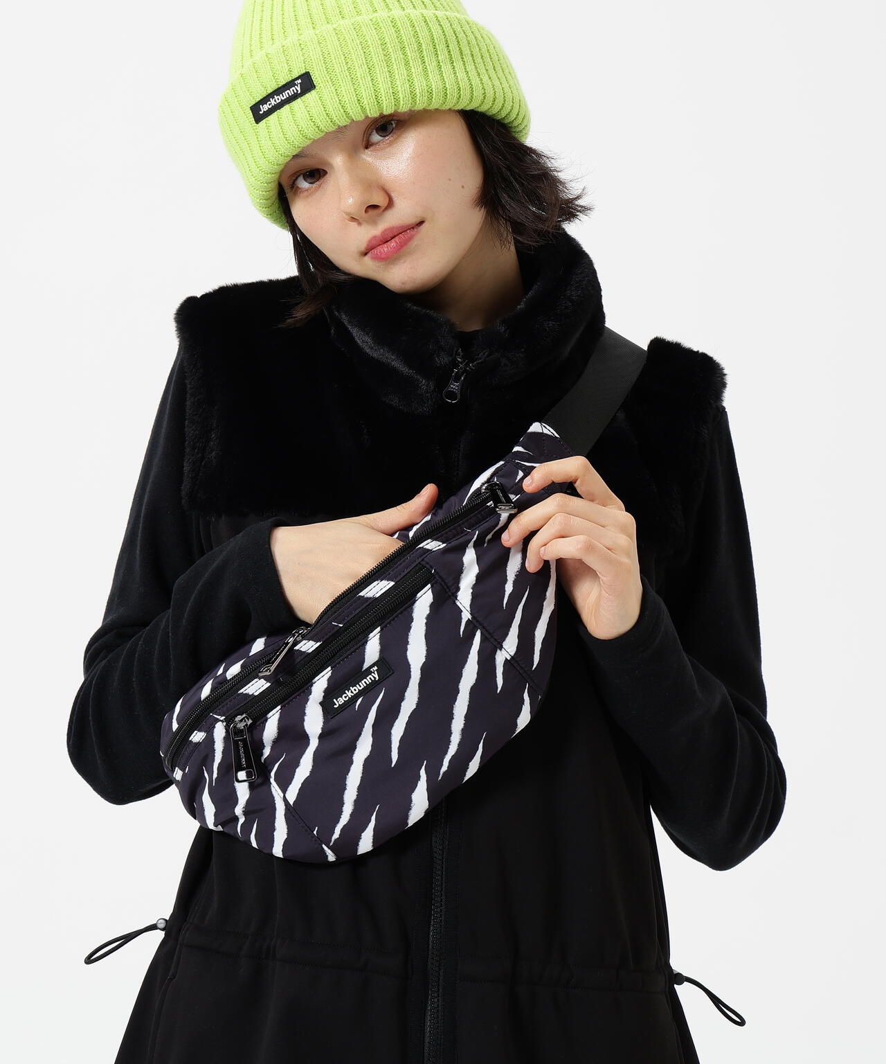 ボディバッグ (UNISEX)