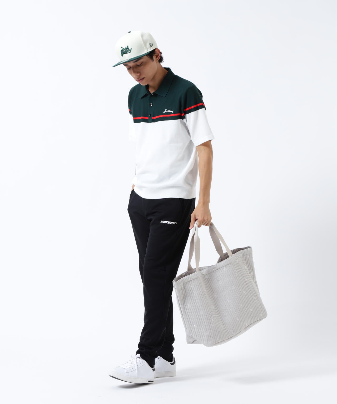 うさぎ総柄 刺繍トート (UNISEX)