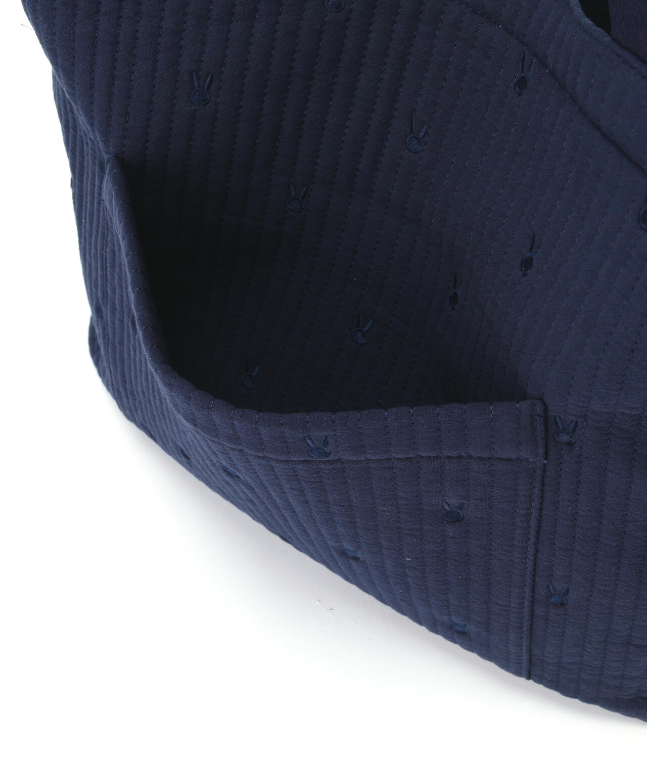 うさぎ総柄 刺繍トート (UNISEX)