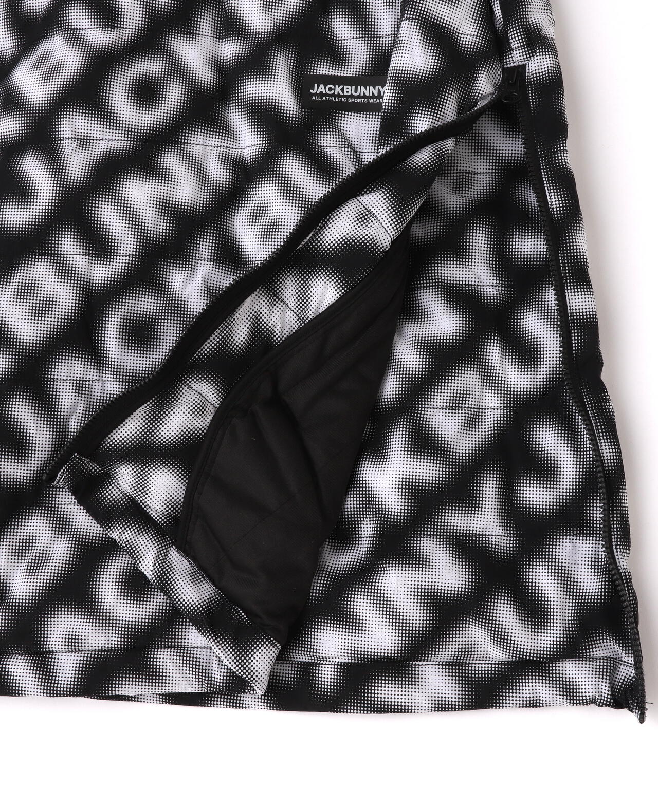 ストレッチタフタ中綿スニードジャック