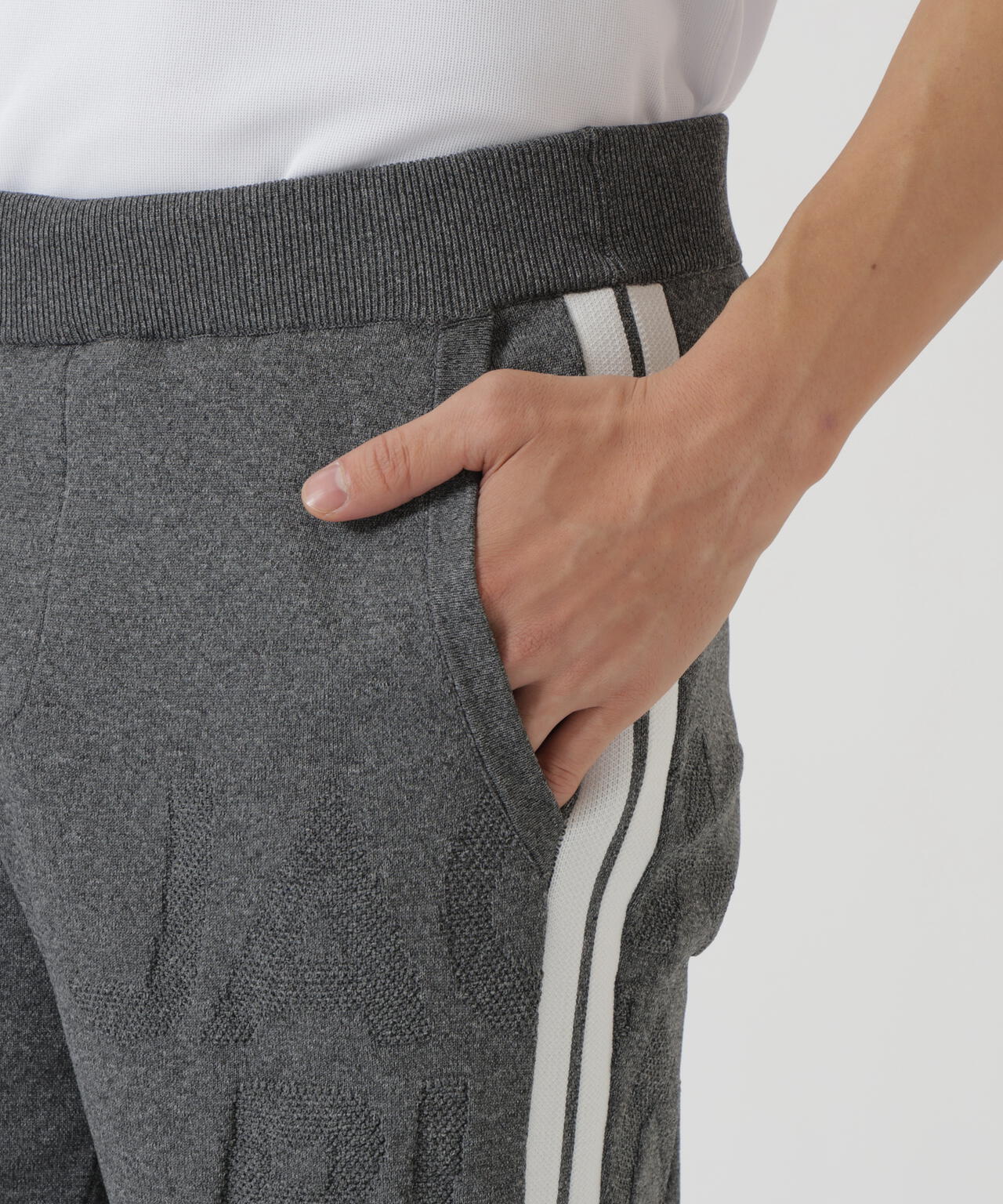 PEロゴカノコニットパンツ