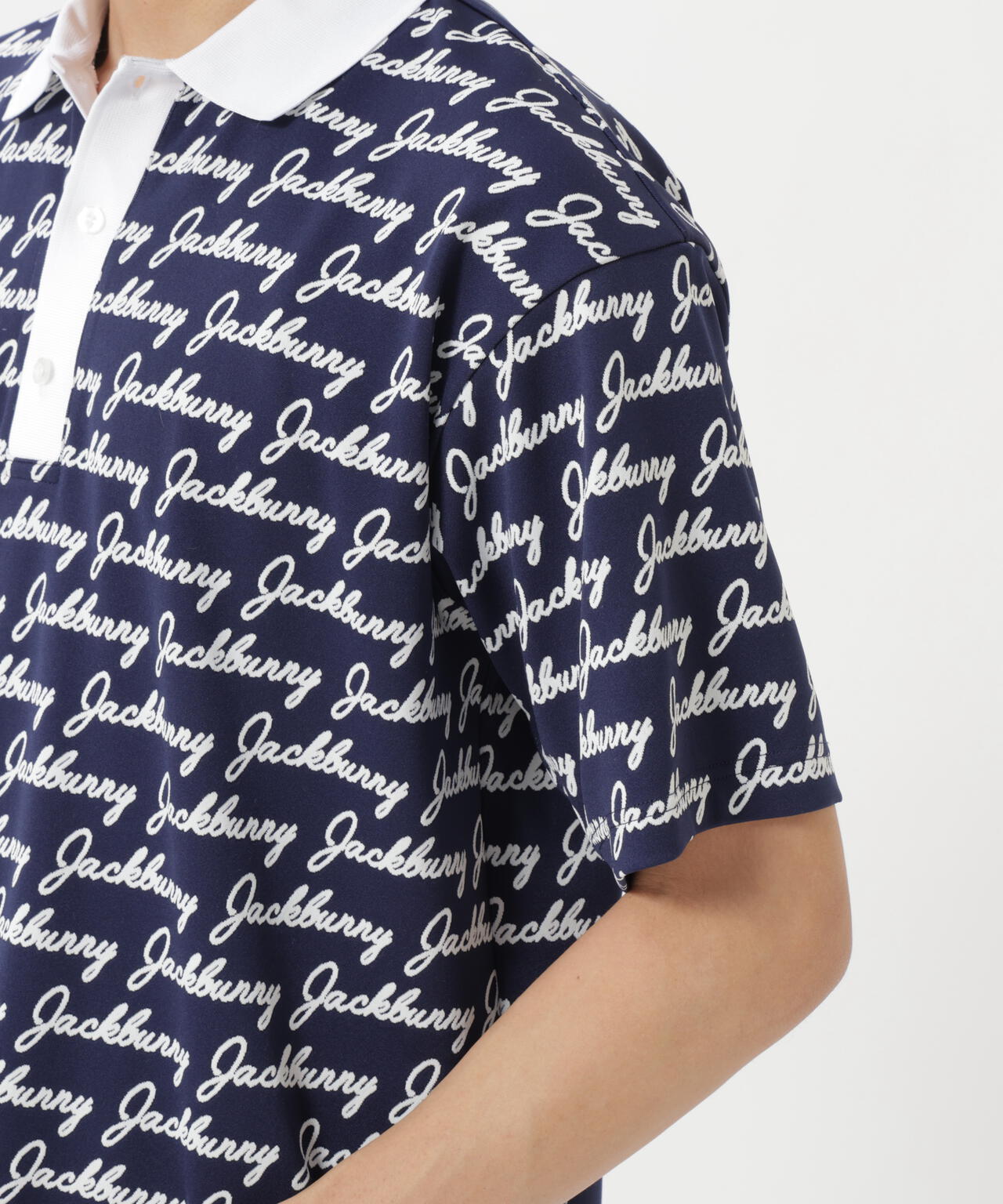 182cm C:84 W:71 H:89 着用サイズ:5