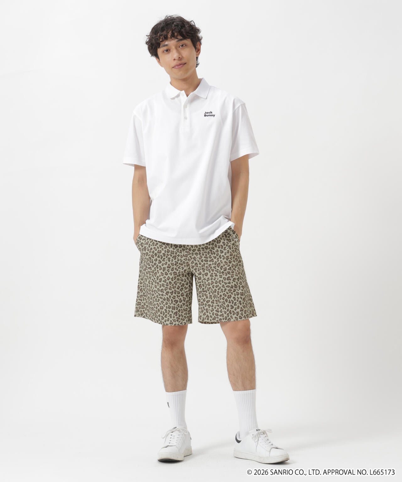 182cm C:84 W:71 H:89 着用サイズ:5