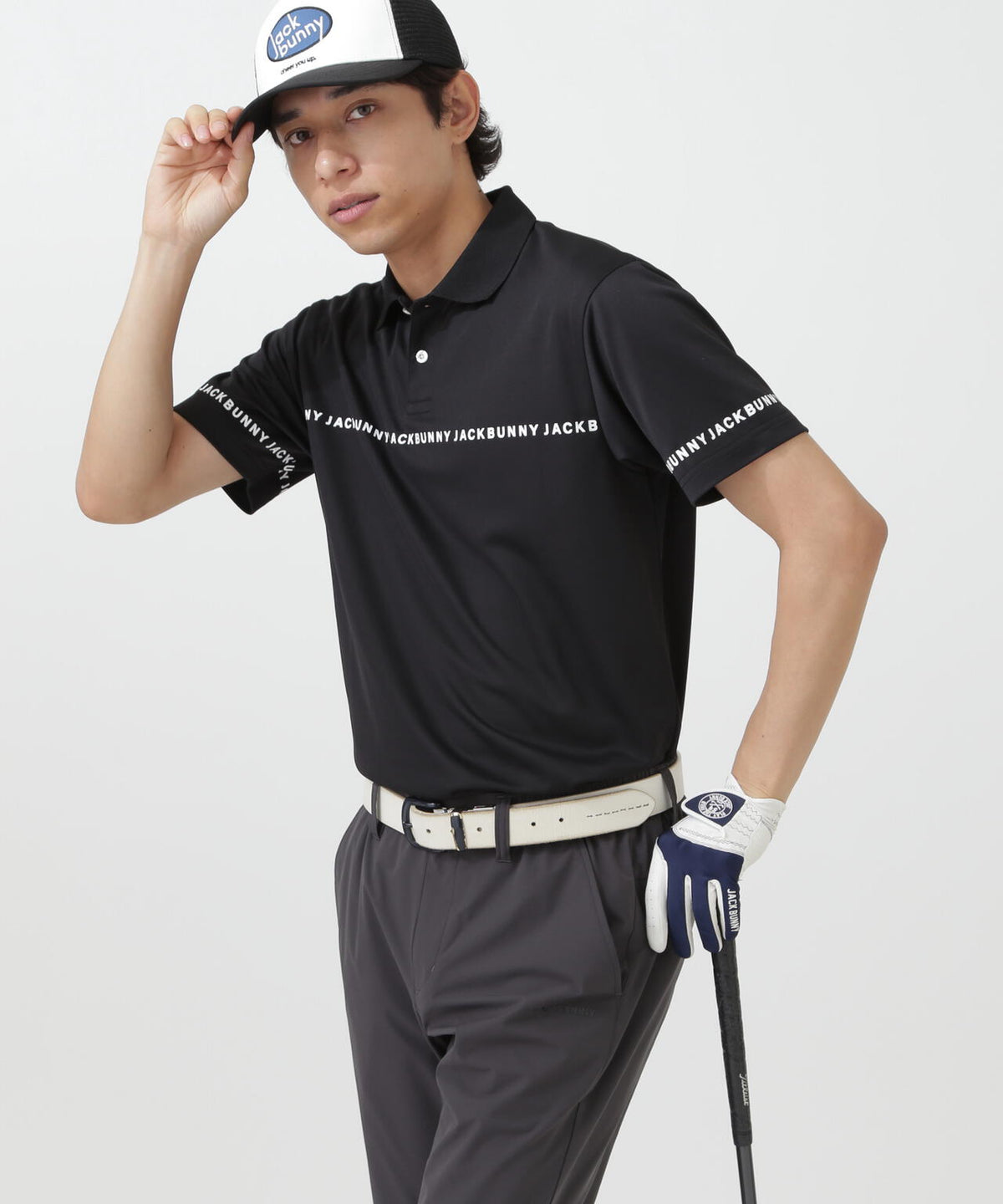 182cm C:84 W:71 H:89 着用サイズ:5