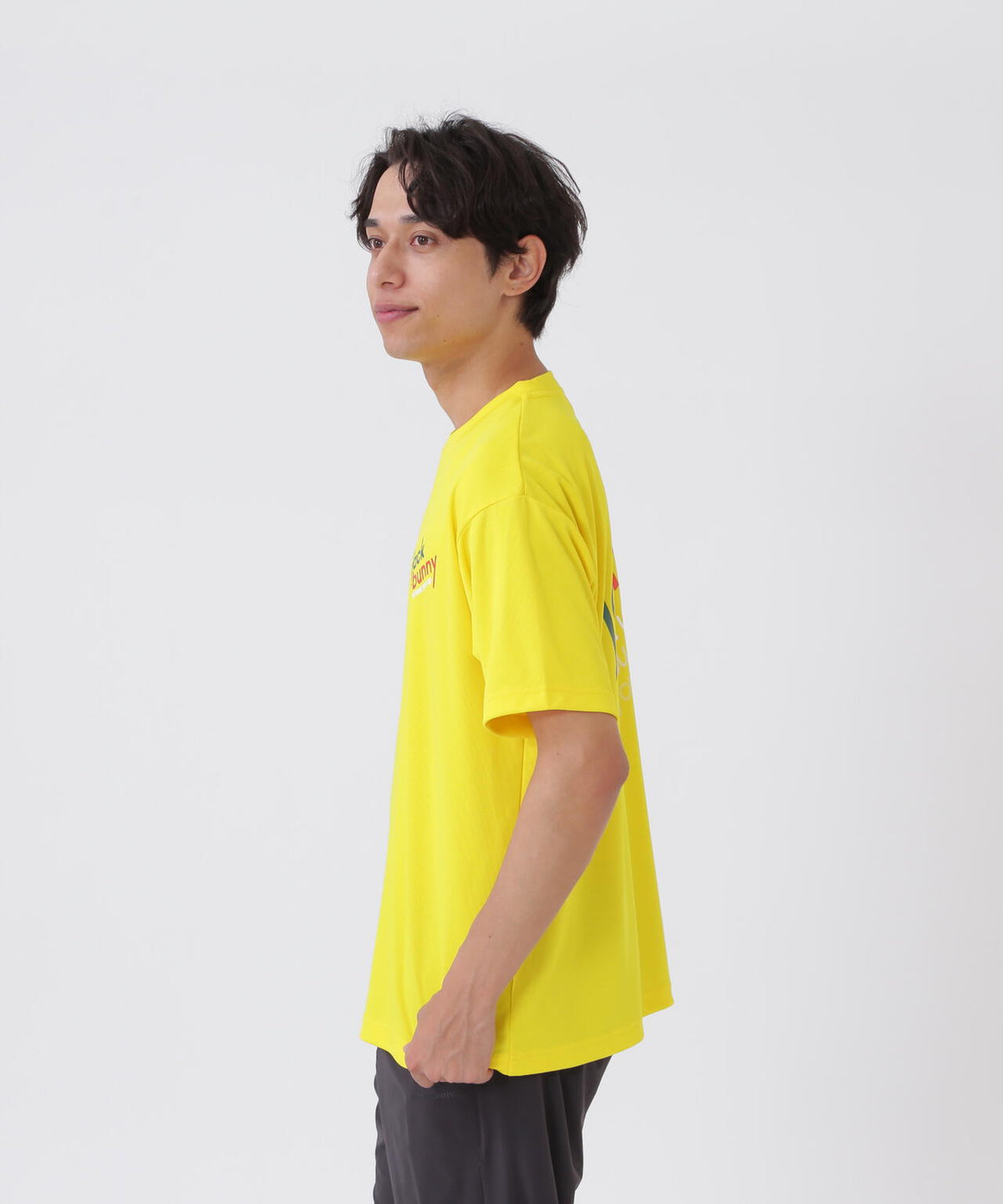 182cm C:84 W:71 H:89 着用サイズ:5