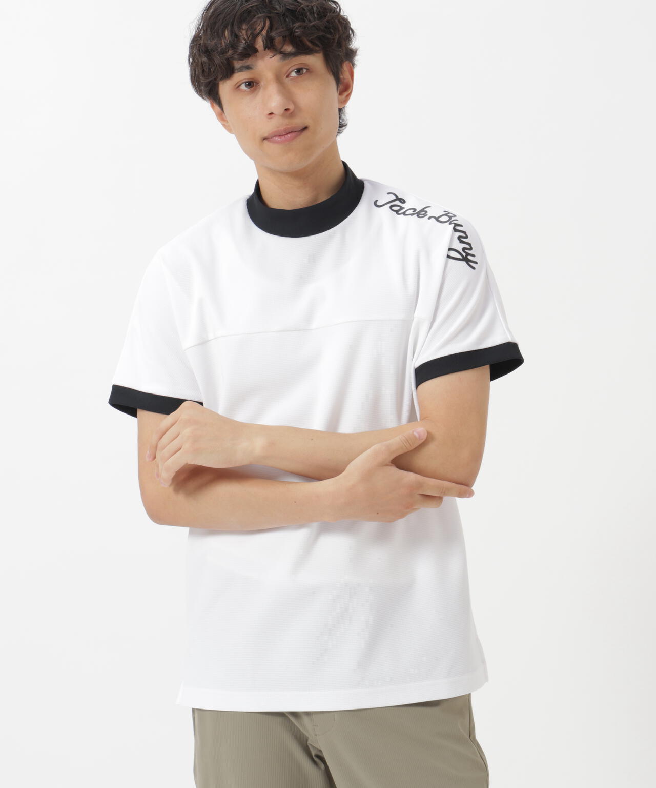 182cm C:84 W:71 H:89 着用サイズ:5