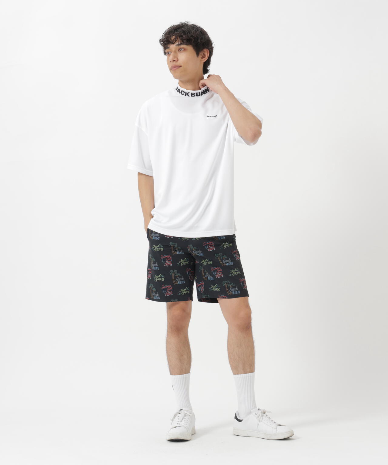 182cm C:84 W:71 H:89 着用サイズ:5