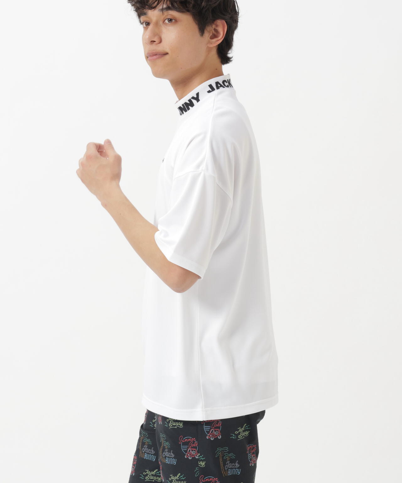 182cm C:84 W:71 H:89 着用サイズ:5