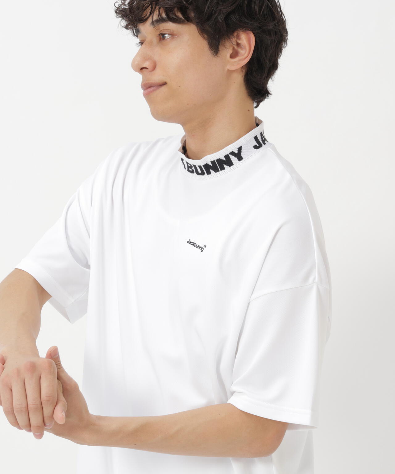 182cm C:84 W:71 H:89 着用サイズ:5