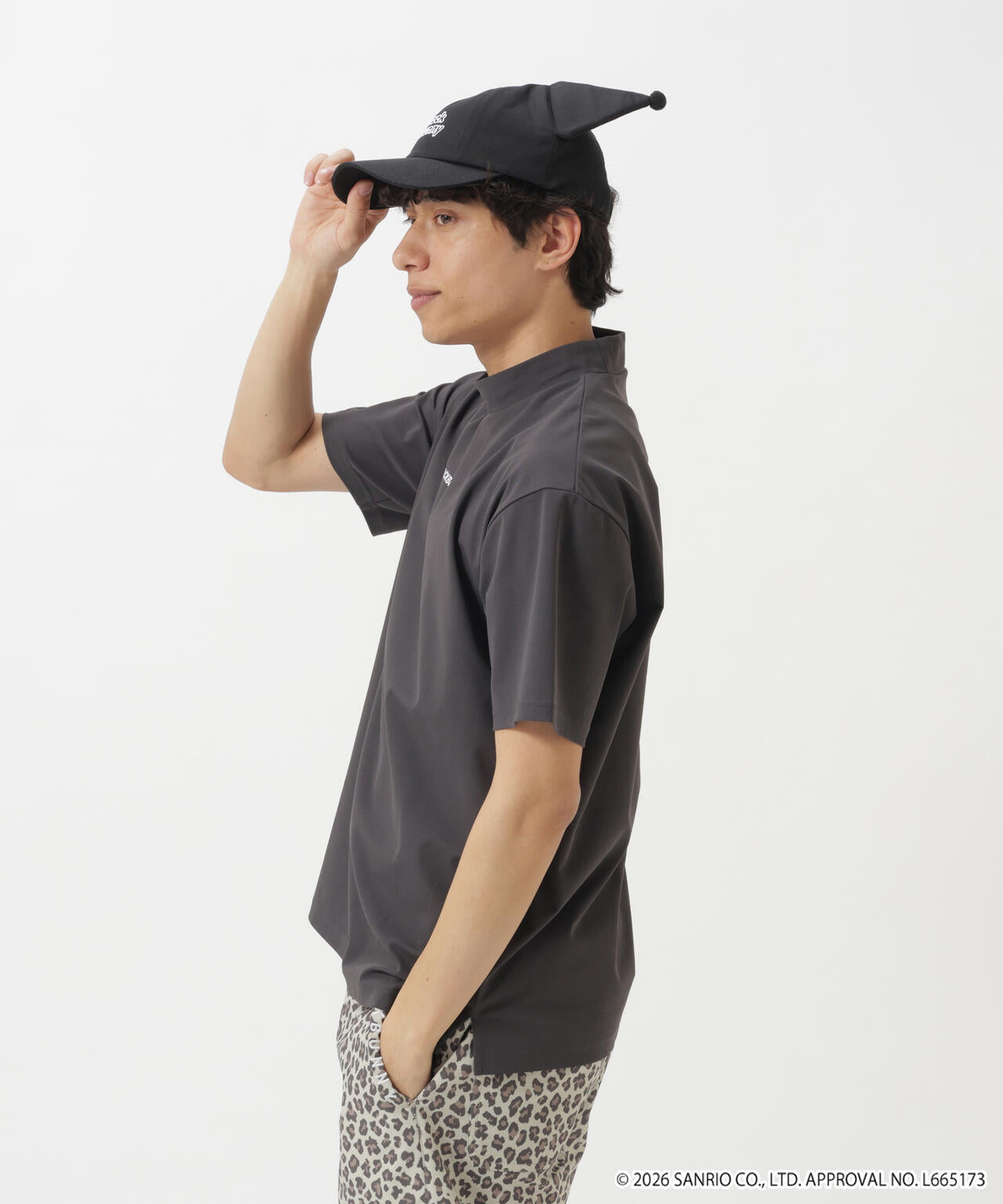 182cm C:84 W:71 H:89 着用サイズ:5