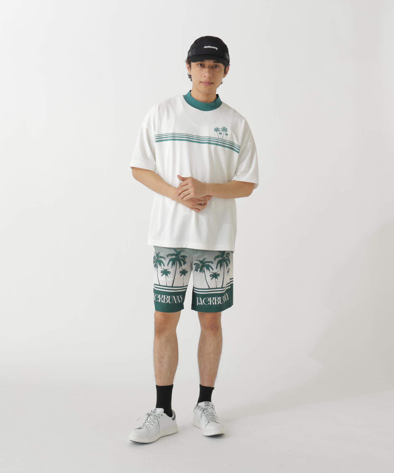 182cm C:84 W:71 H:89 着用サイズ:5