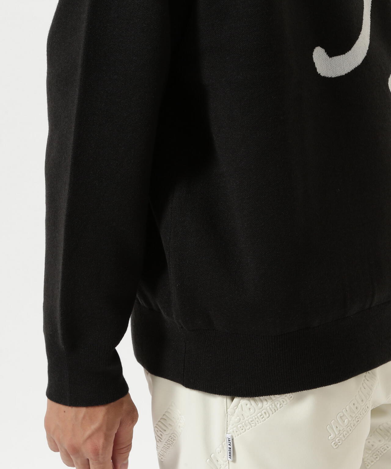 防風裏地付きクルーネックニットプルオーバー