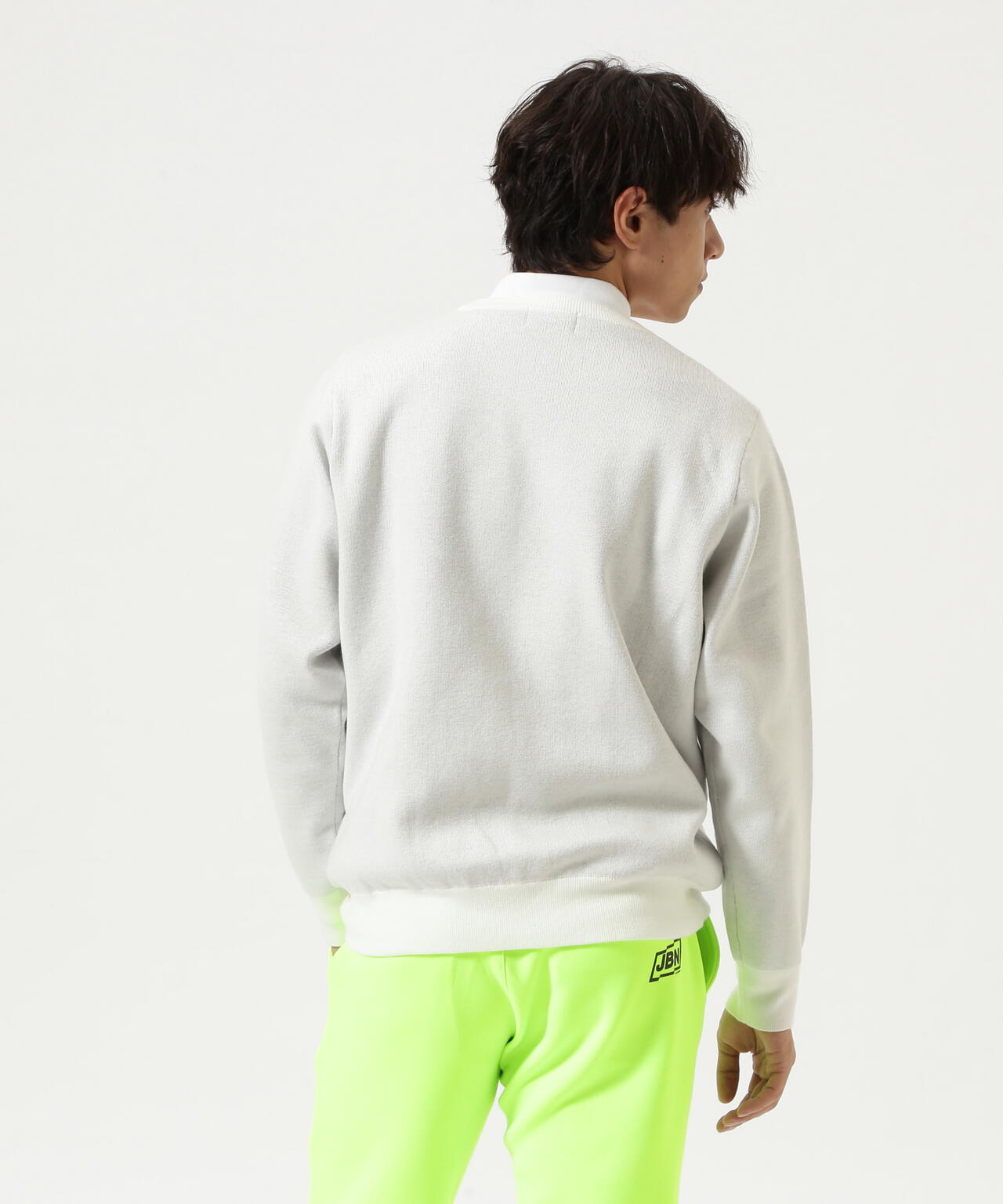 防風裏地付きクルーネックニットプルオーバー