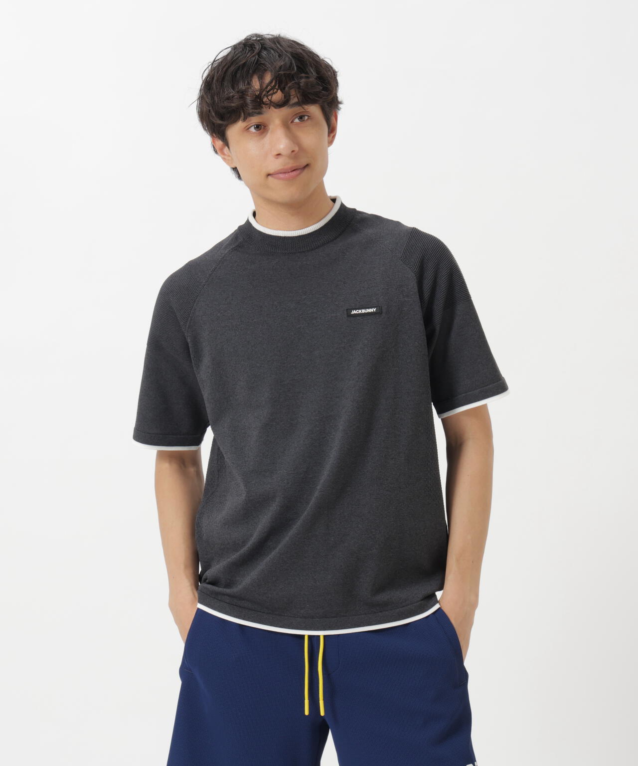 182cm C:84 W:71 H:89 着用サイズ:5